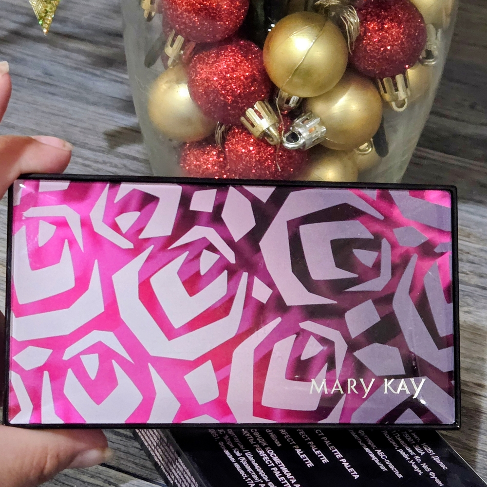 Mary Kay Perfect Pallette Pink Roses
